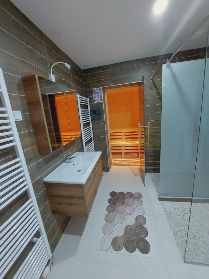 Apartments Natural And Bungalows 2 Sarajevo Exterior photo